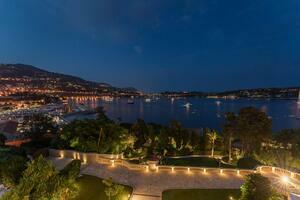 Seafront 7 Bedroom Villa - International (3)