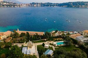 Seafront 7 Bedroom Villa - International (17)