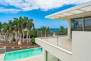 Luxury 3 Bedroom Villa - San Eugenio Alto - Serenity Luxury Villas (32)