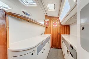 Business - San Eugenio Bajo - Puerto Colón (29)