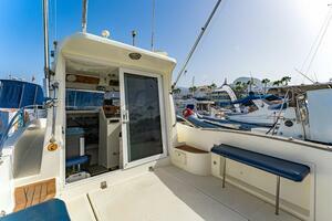 Business - San Eugenio Bajo - Puerto Colón (46)