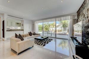 Luxury 6 Bedroom Villa -  Bahía del Duque - Habitats del Duque (15)