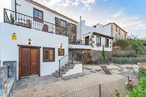 4 Bedroom House - Vilaflor (8)