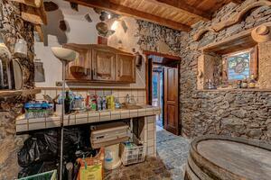 4 Bedroom House - Vilaflor (14)