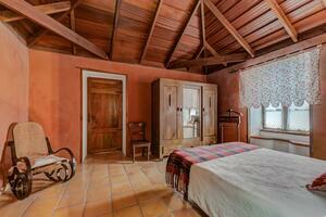 2 Bedroom House - El Tanque (5)