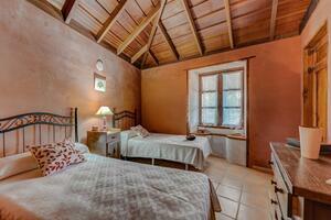 2 Bedroom House - El Tanque (11)