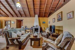 2 Bedroom House - El Tanque (13)