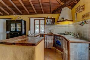 2 Bedroom House - El Tanque (18)