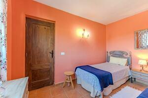 2 Bedroom Townhouse - San Miguel — photo 12 of 26