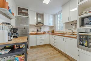 3 Bedroom Villa - San Eugenio Alto (18)