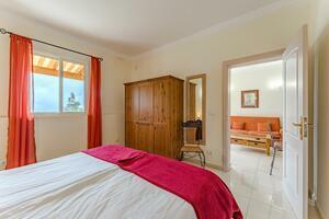 Villa de 15 dormitorios - Chío (40)