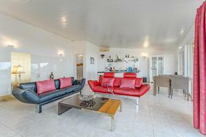 9 Bedroom Villa - Alcalá (32)