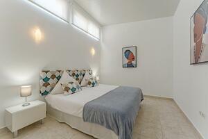 9 Bedroom Villa - Alcalá (41)