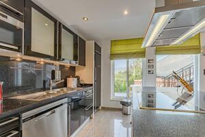 9 Bedroom Villa - Alcalá (49)