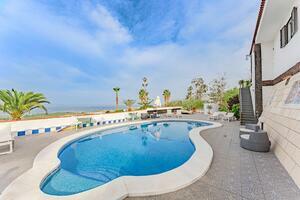 9 Bedroom Villa - Alcalá (60)