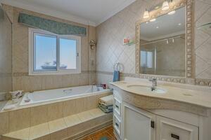 6 Bedroom House - Adeje (6)