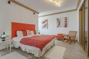 6 Bedroom House - Adeje (25)