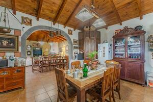 4 Bedroom House - Icod de Los Vinos — photo 24 of 65