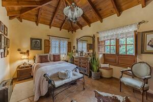 4 Bedroom House - Icod de Los Vinos — photo 44 of 65