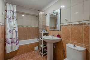 Wohnung mit 3 Schlafzimmern - Valle de San Lorenzo - Edificio J. J. Paca (9)