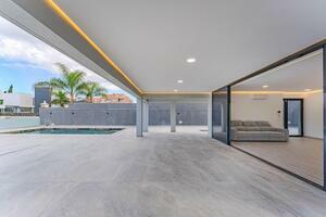 4 Bedroom Villa - El Madroñal (4)