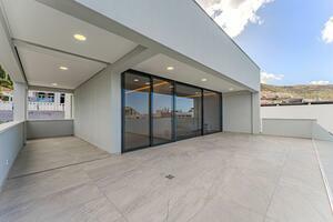 4 Bedroom Villa - El Madroñal (23)