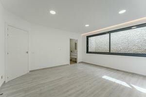 4 Bedroom Villa - El Madroñal (28)