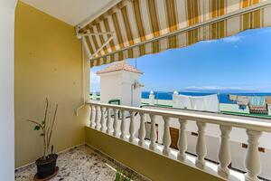 6 Bedroom House - Puerto de Santiago (14)