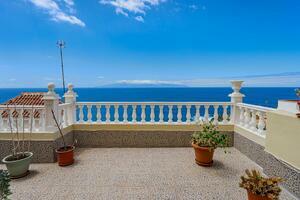 6 Bedroom House - Puerto de Santiago (23)