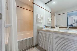 2 Bedroom Apartment - Playa Paraíso (13)