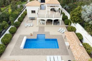 5 Bedroom Villa -  La Caleta — photo 1 of 43
