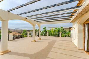 5 Bedroom Villa -  La Caleta — photo 4 of 43