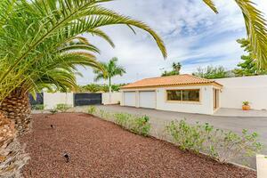 5 Bedroom Villa -  La Caleta — photo 36 of 43