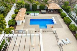 5 Bedroom Villa -  La Caleta — photo 40 of 43