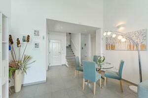 4 Bedroom Villa -  La Caleta (16)