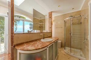 Villa de 6 dormitorios - La Caleta (31)