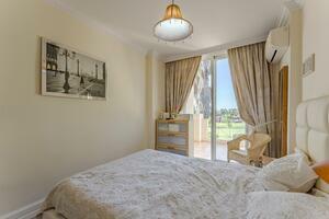 Villa de 6 dormitorios - La Caleta (38)