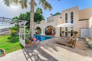 Villa de 6 dormitorios - La Caleta (4)