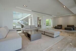 5 Bedroom Villa - La Caleta (21)