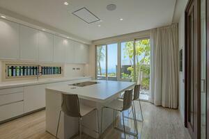 5 Bedroom Villa - La Caleta (26)
