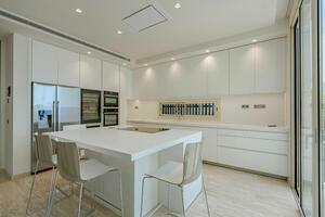 5 Bedroom Villa - La Caleta (29)