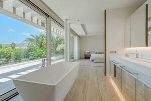 5 Bedroom Villa - La Caleta (39)