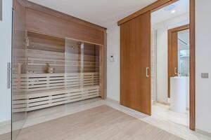 5 Bedroom Villa - La Caleta (48)