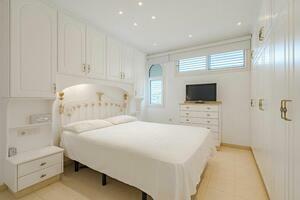 Seafront 1 Bedroom Apartment - San Eugenio Bajo - Club Atlantis (9)