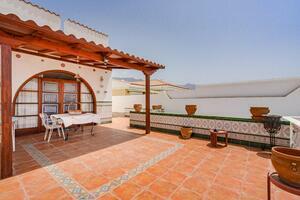 3 Bedroom Villa - Callao Salvaje (16)