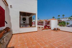 3 Bedroom Villa - Callao Salvaje (20)