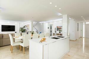 Villa di 6 Camere - El Madroñal (9)