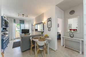 Seafront 1 Bedroom Apartment - Los Cristianos - Costamar — photo 2 of 25