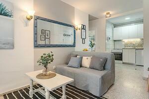 Seafront 1 Bedroom Apartment - Los Cristianos - Costamar — photo 6 of 25