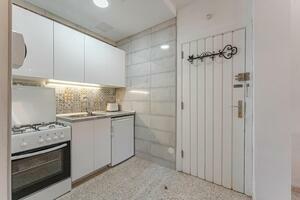 Seafront 1 Bedroom Apartment - Los Cristianos - Costamar — photo 7 of 25